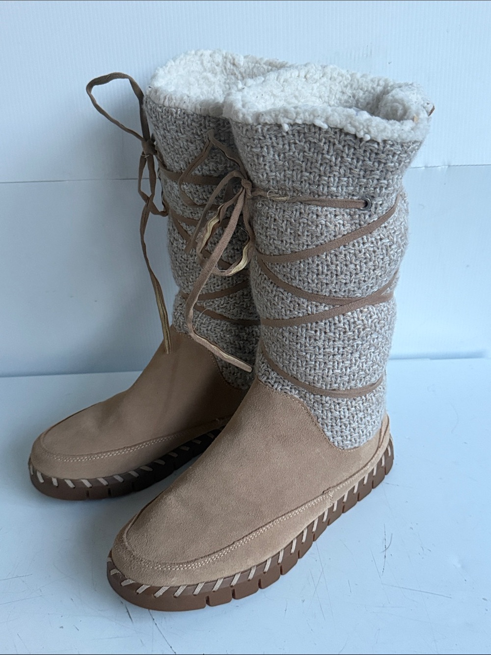 MUK LUKS Flexi New York Boots EXCELLENT CONDITION Size 10 Beige Tan